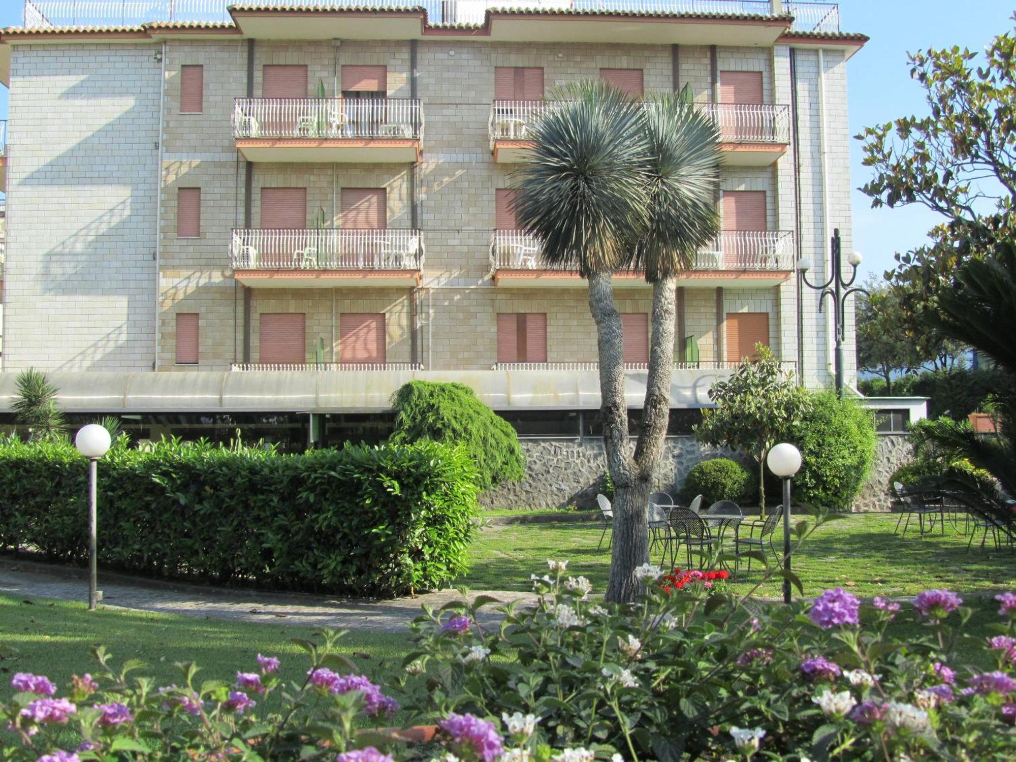 Hotel Giovanna بومبيي المظهر الخارجي الصورة