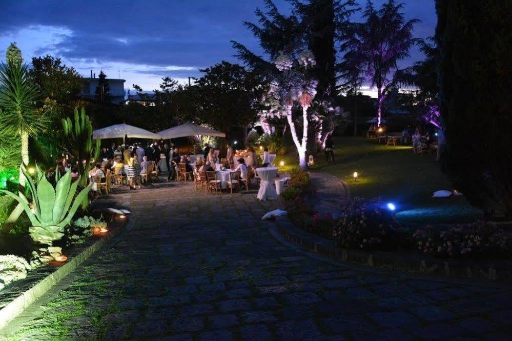 Hotel Giovanna بومبيي المظهر الخارجي الصورة